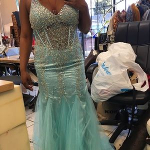 Prom dress